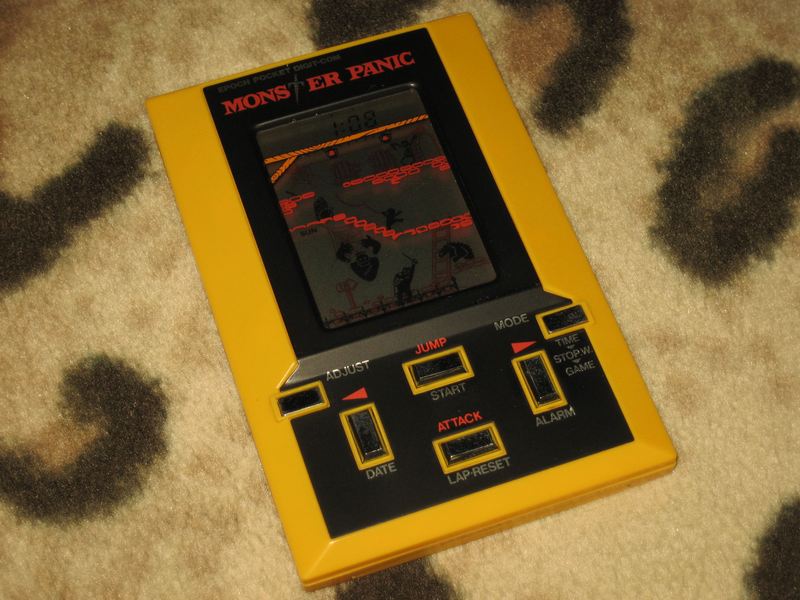 monster panic epoch 1981 lcd horror game